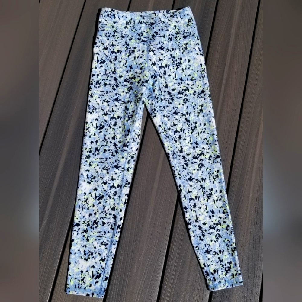 Marika yoga pants, size Small